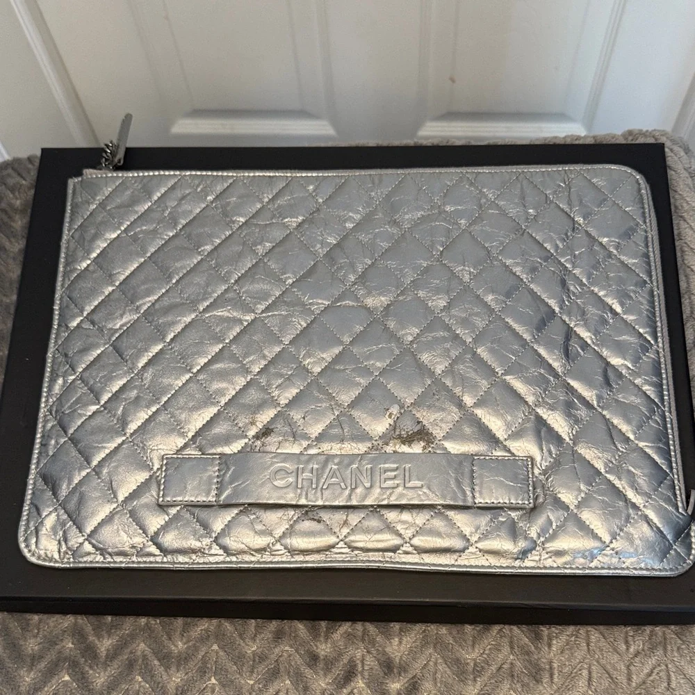 CHANEL Silver Quilted Pouch